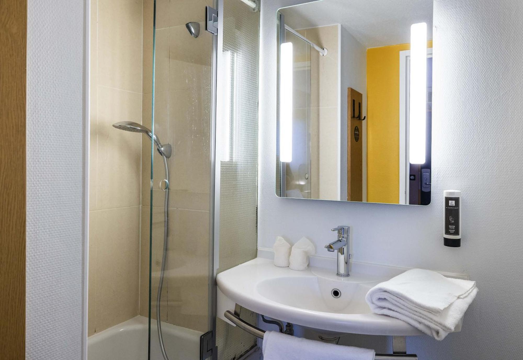 B&B Hotel Perpignan Sud Porte D'Espagne Exteriör bild