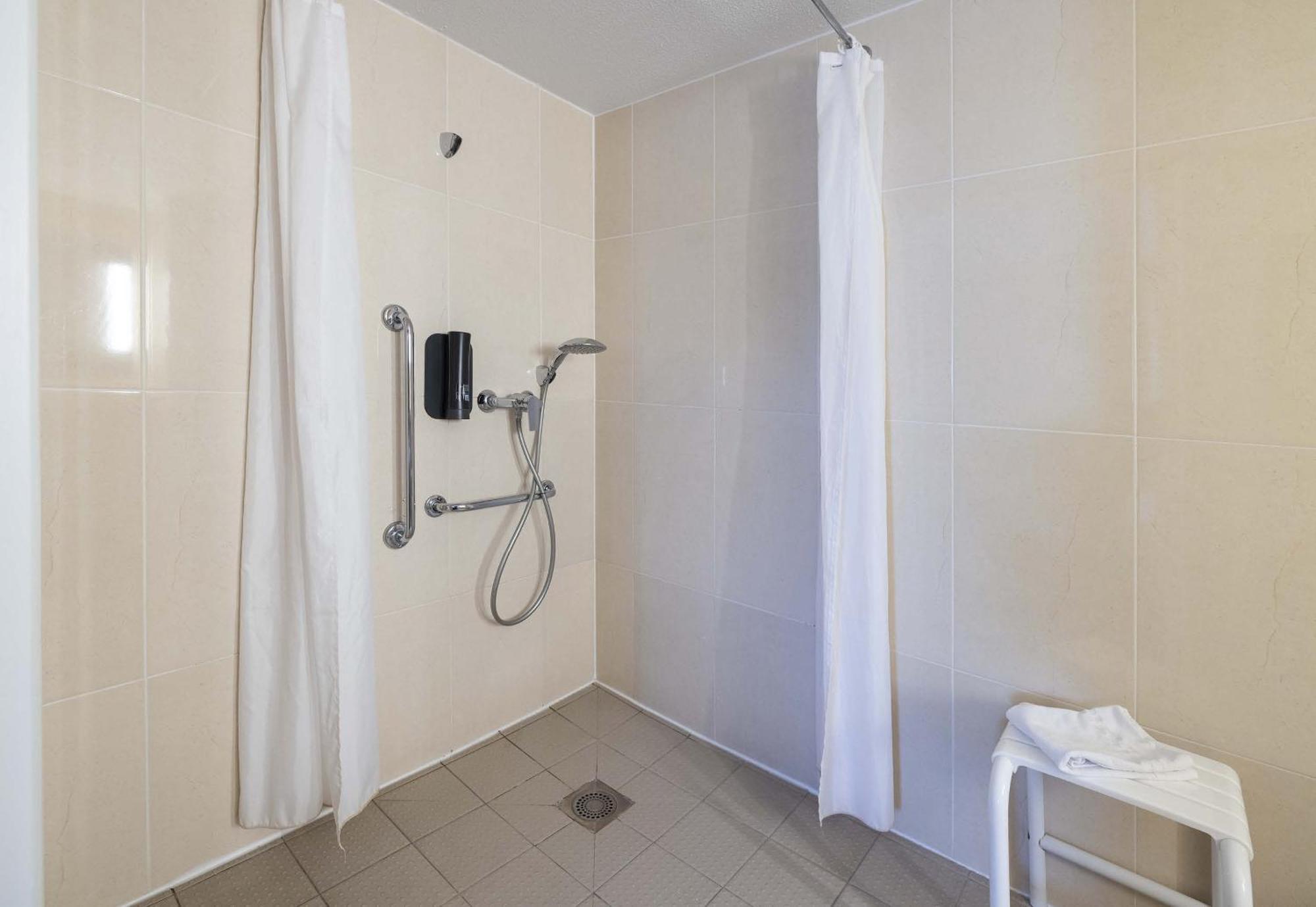 B&B Hotel Perpignan Sud Porte D'Espagne Exteriör bild
