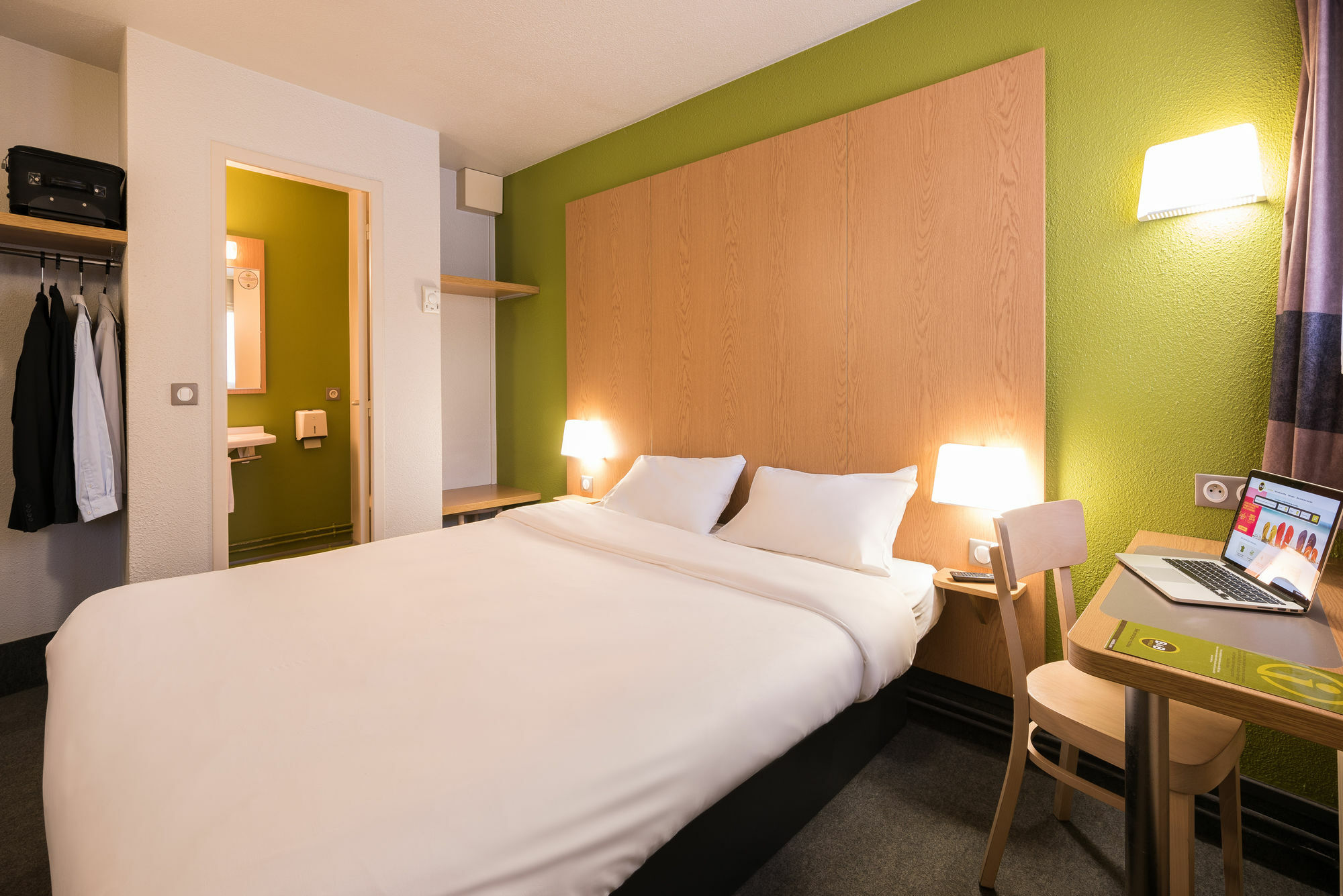 B&B Hotel Perpignan Sud Porte D'Espagne Exteriör bild
