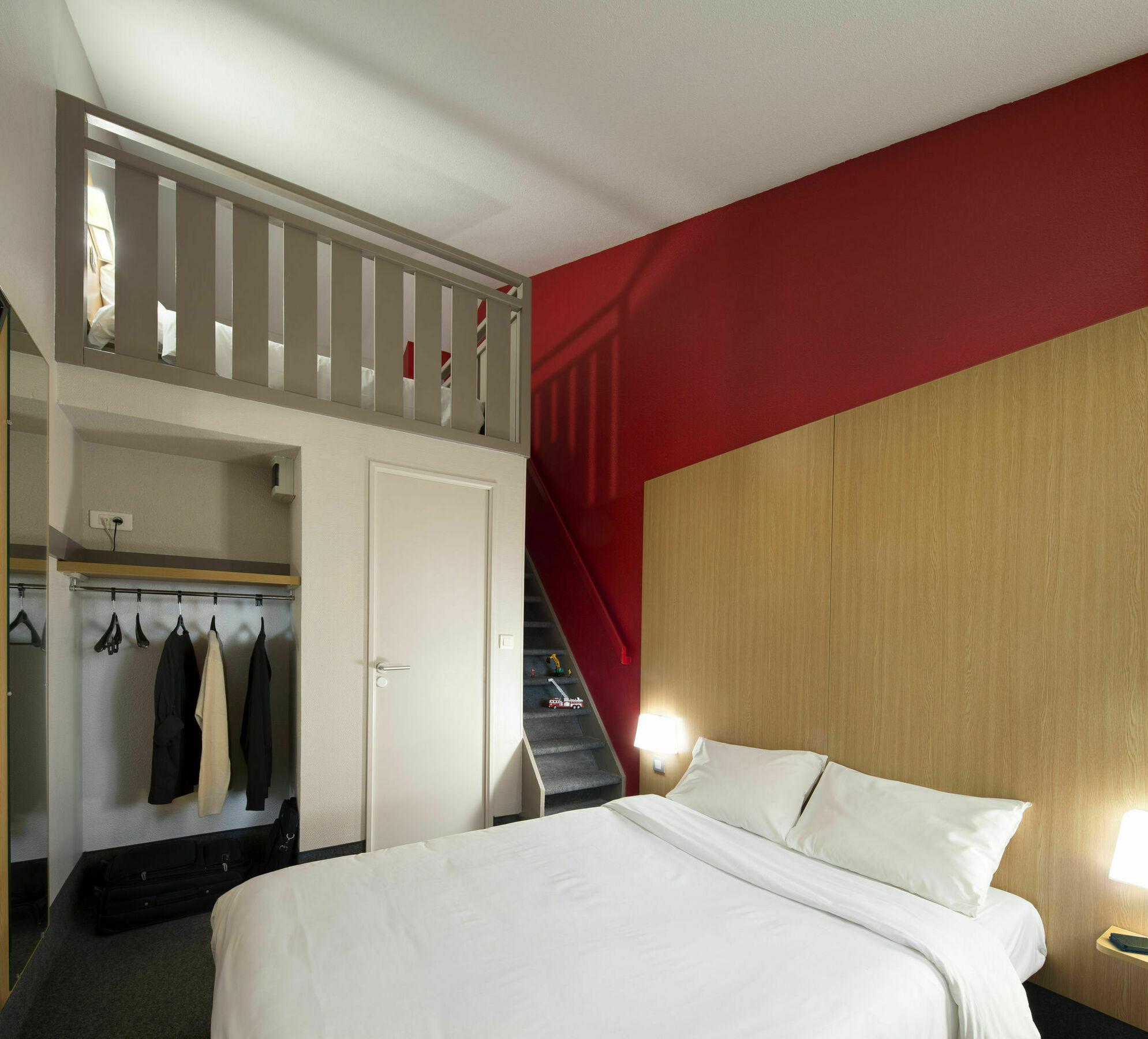 B&B Hotel Perpignan Sud Porte D'Espagne Exteriör bild